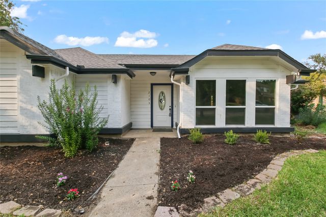 2103 Stein Way, Carrollton, TX 75007
