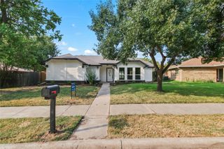 2103 Stein Way, Carrollton, TX 75007