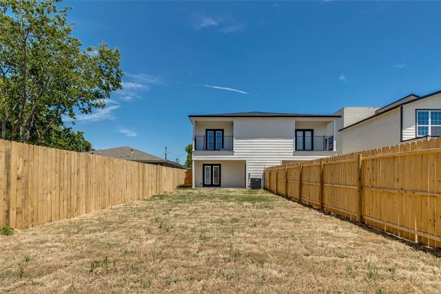 1317 Fletcher Street, Dallas, TX 75223