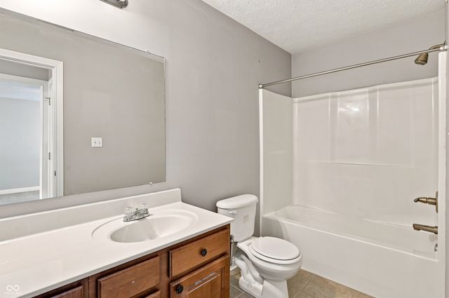 2008 N College Avenue, Indianapolis, IN 46202