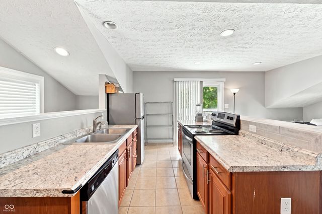 2008 N College Avenue, Indianapolis, IN 46202