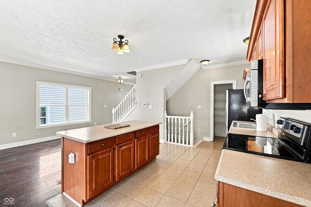 2008 N College Avenue, Indianapolis, IN 46202