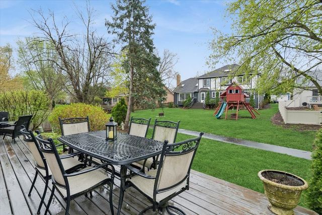 1923 Hillside Lane, Lisle, IL 60532
