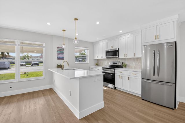 760 High Point Boulevard N C, Delray Beach, FL 33445