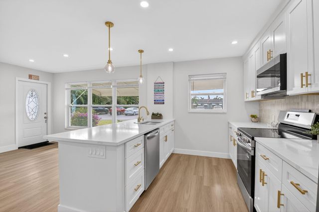 760 High Point Boulevard N C, Delray Beach, FL 33445