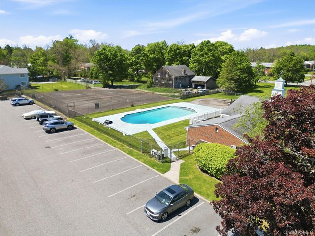 21 Weathervane Drive 16, Washingtonville, NY 10992