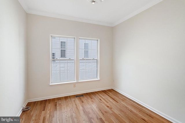 8008 TOWERING OAK WAY, Manassas, VA 20111
