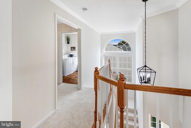 8008 TOWERING OAK WAY, Manassas, VA 20111