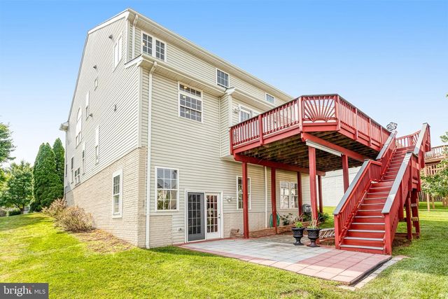 8008 TOWERING OAK WAY, Manassas, VA 20111