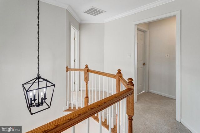 8008 TOWERING OAK WAY, Manassas, VA 20111