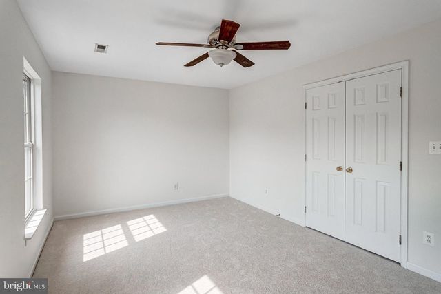 8008 TOWERING OAK WAY, Manassas, VA 20111