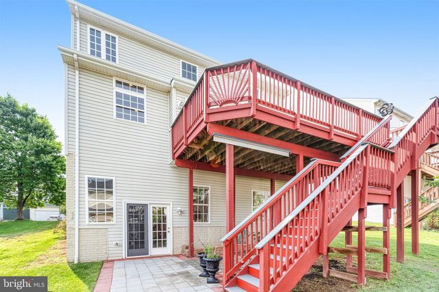 8008 TOWERING OAK WAY, Manassas, VA 20111
