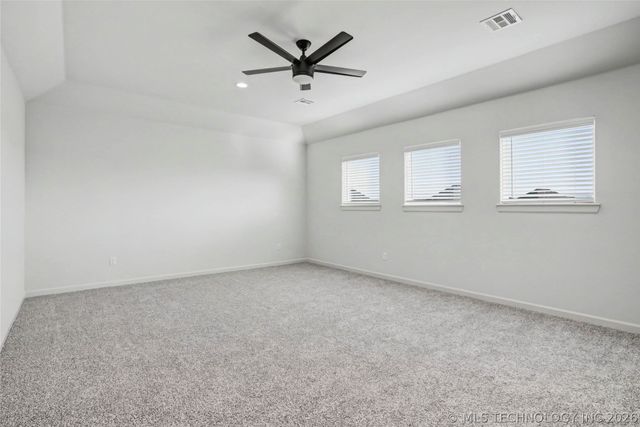 23087 E 106th Place S, Broken Arrow, OK 74014