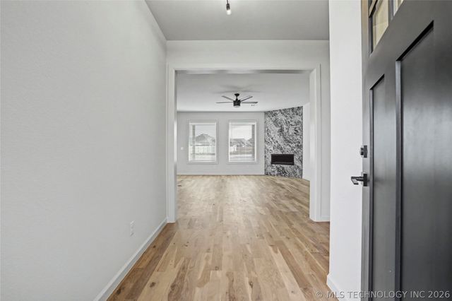 23087 E 106th Place S, Broken Arrow, OK 74014