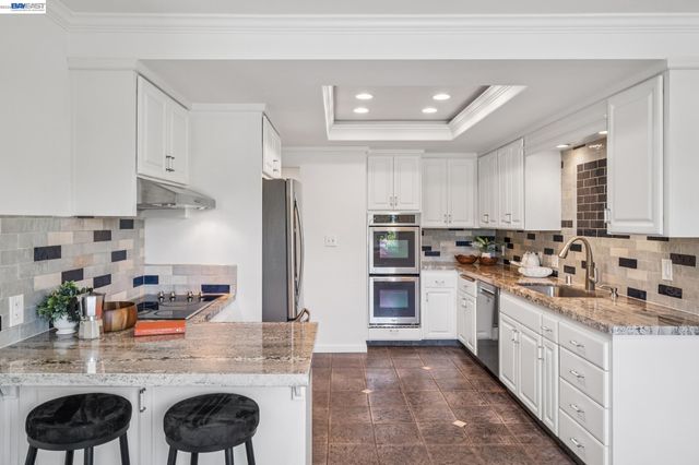520 Abbie St, Pleasanton, CA 94566