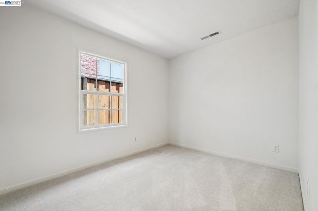 520 Abbie St, Pleasanton, CA 94566