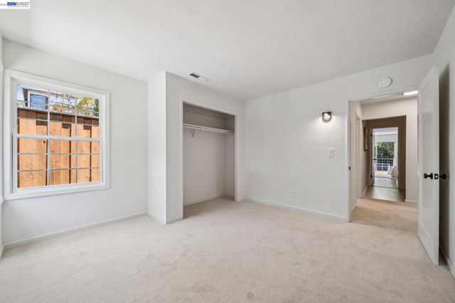 520 Abbie St, Pleasanton, CA 94566