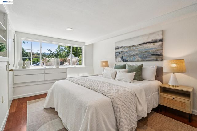 520 Abbie St, Pleasanton, CA 94566