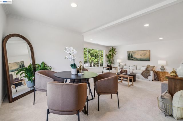 520 Abbie St, Pleasanton, CA 94566