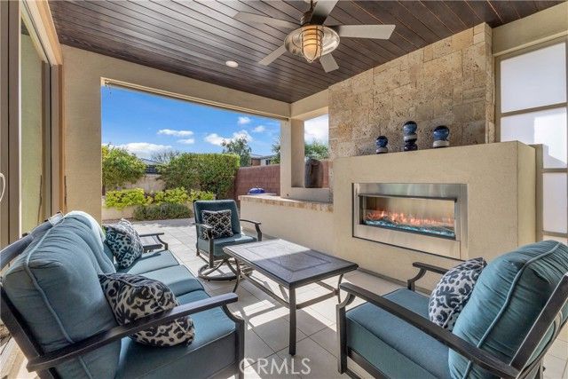 51647 Rolling Green Court, Indio, CA 92201