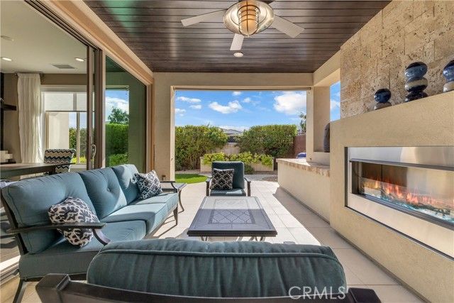 51647 Rolling Green Court, Indio, CA 92201