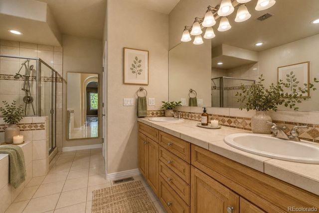 13941 E Whitaker Drive, Aurora, CO 80015