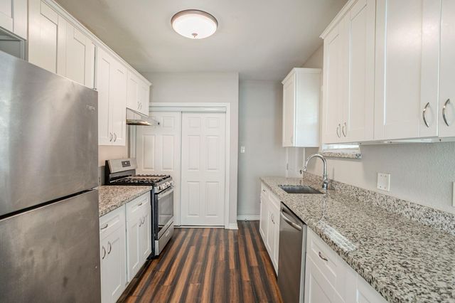 934 Lehman Street, Houston, TX 77018