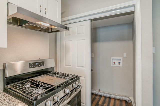 934 Lehman Street, Houston, TX 77018