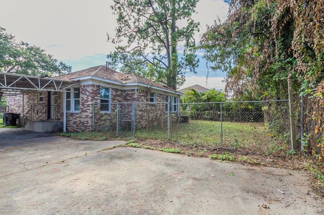 934 Lehman Street, Houston, TX 77018