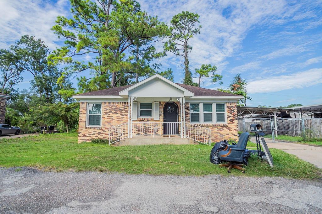 934 Lehman Street, Houston, TX 77018