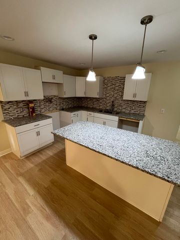 194 Devonwood Drive, Shelby Vlg, MI 49455