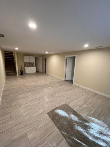 194 Devonwood Drive, Shelby Vlg, MI 49455