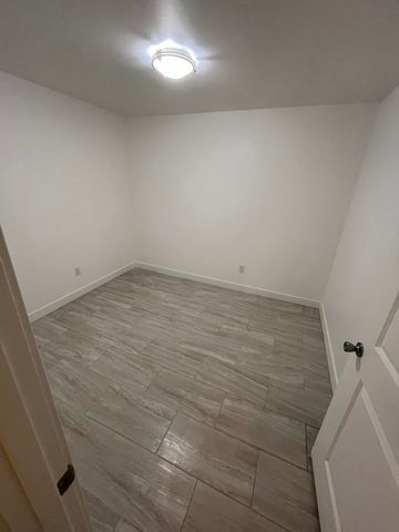 194 Devonwood Drive, Shelby Vlg, MI 49455