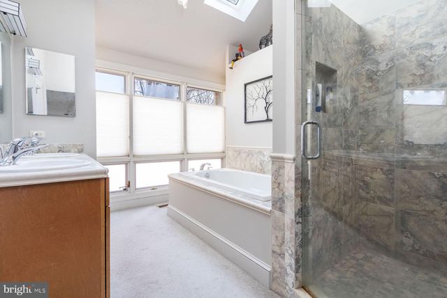 20 SOLEBURY MOUNTAIN RD, New Hope, PA 18938