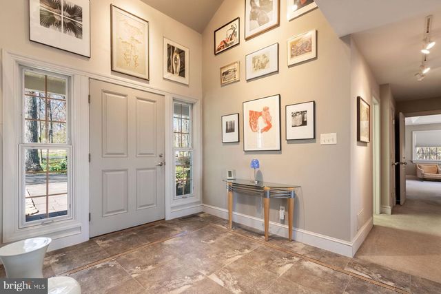 20 SOLEBURY MOUNTAIN RD, New Hope, PA 18938