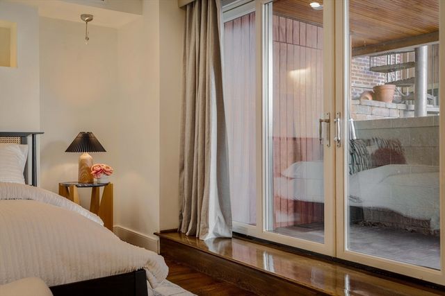 92 Waltham St 1A, Boston, MA 02118