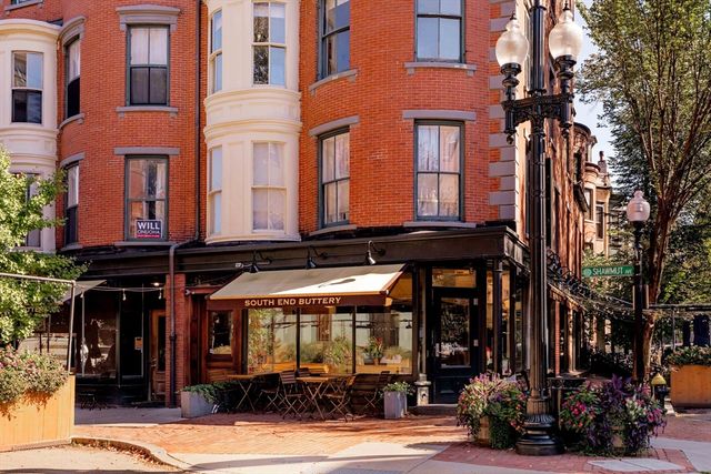 92 Waltham St 1A, Boston, MA 02118