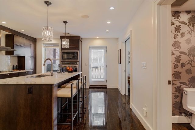 92 Waltham St 1A, Boston, MA 02118