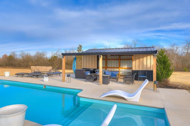 912 Bell Drive, Newcastle, OK 73065