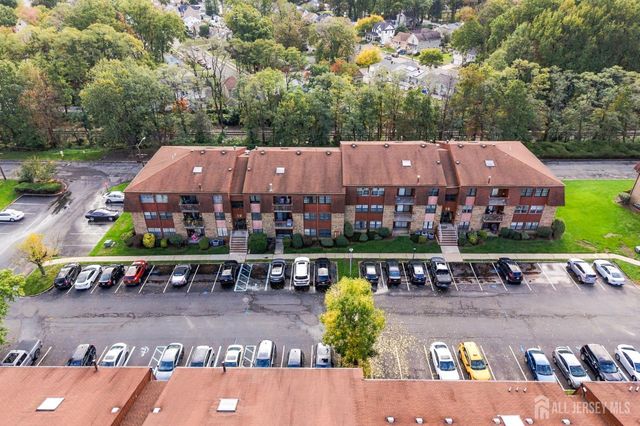218 Sierra Court A, Woodbridge Proper, NJ 07095