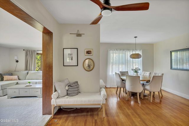 318 Ridge Road, Glenville, NY 12302