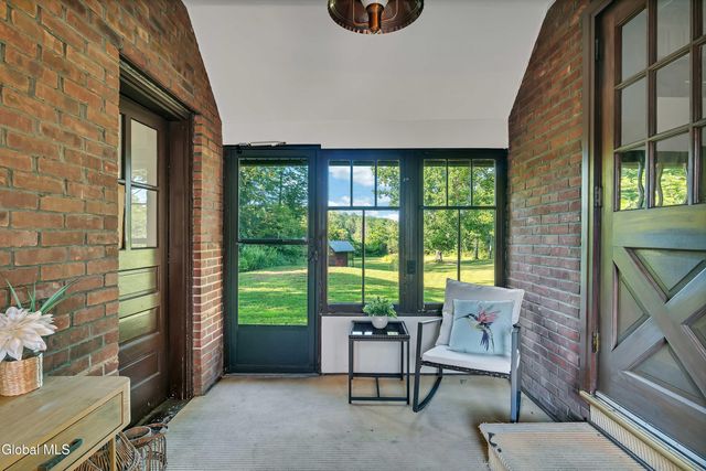 318 Ridge Road, Glenville, NY 12302