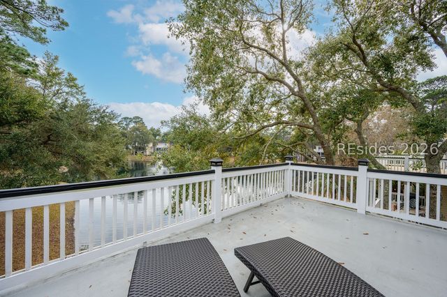 77 Victoria Square Dr, Hilton Head Island, SC 29926
