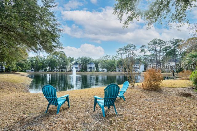 77 Victoria Square Dr, Hilton Head Island, SC 29926