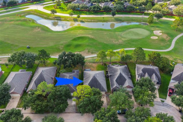 10318 Lyndon Meadows Drive, Houston, TX 77095