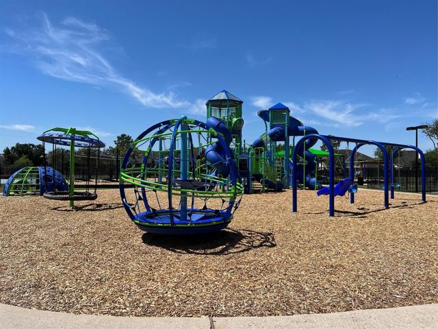 10318 Lyndon Meadows Drive, Houston, TX 77095