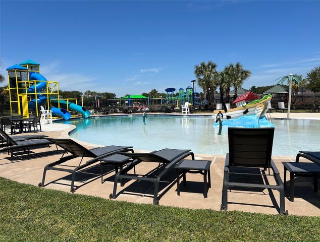 10318 Lyndon Meadows Drive, Houston, TX 77095
