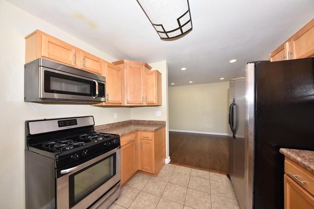 5669 S 24th STREET, Milwaukee, WI 53221