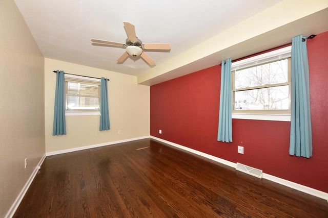 5669 S 24th STREET, Milwaukee, WI 53221