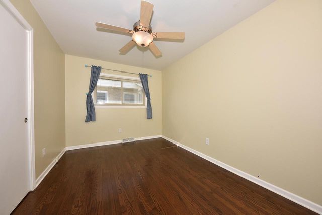 5669 S 24th STREET, Milwaukee, WI 53221